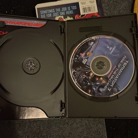 Terminator 3 Full Screen with Special Features DVD and Justice League VHS Tape - Picture 4 of 5